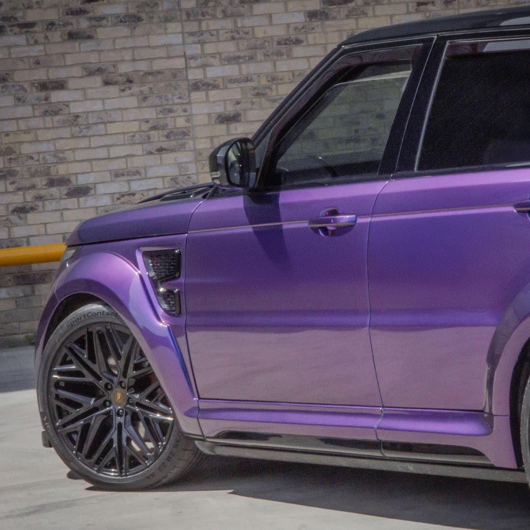 Front splitter detail from Cabaro I Bodykit emphasising performance-oriented design cues.