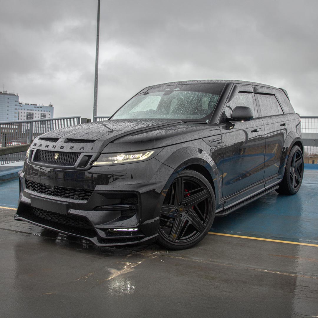 Barugzai Eleven Alloy Wheel on Vehicle – Hero Front Quarter Shot – Gloss Black