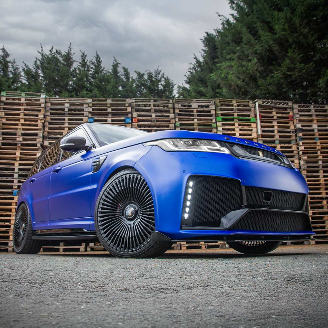 Barugzai Vortex forged 24 inch gloss black wheels fitted to a Range Rover Sport L494 Barugzai Cabaro II build